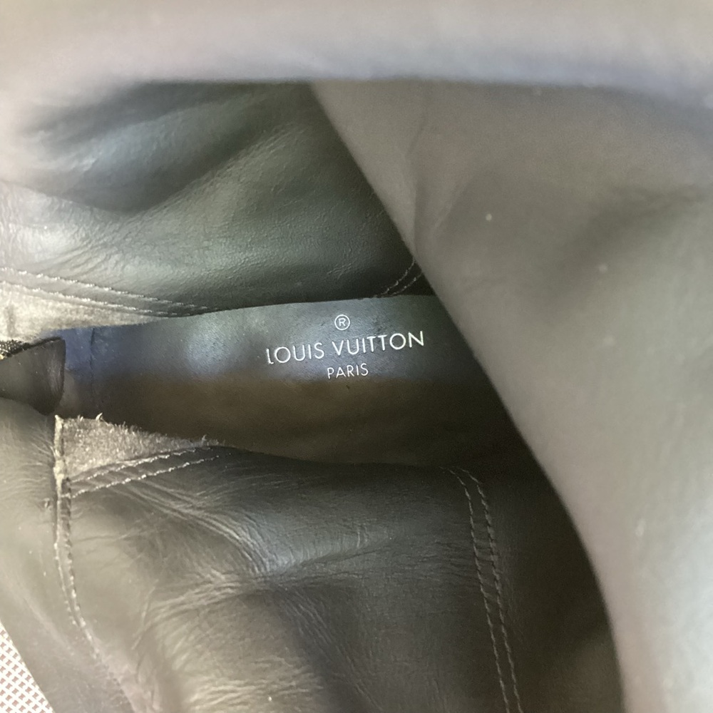 Louis Vuitton Black Over the Knee Boots - Picture 14 of 16
